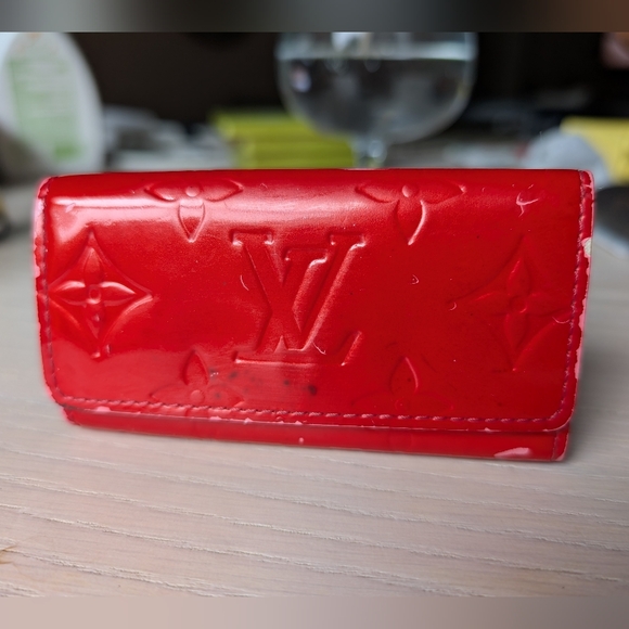 Louis Vuitton Handbags - Louis Vuitton Red Vernis Key Holder